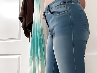 Broken seal soaked Guess jeans